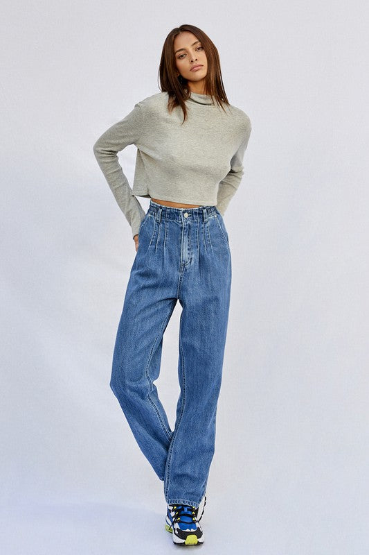 HIGH RISE PLEATED MOM JEANS - Insane Gene