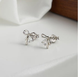 Dainty Bow Spark Stud Earrings