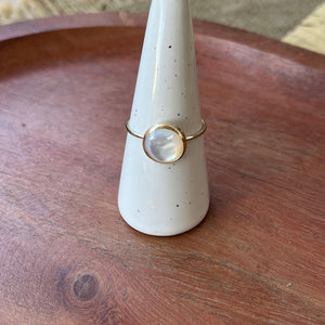 Cala Mother of Pearl Ring