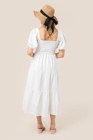 Tiered long dress with puff sleeves