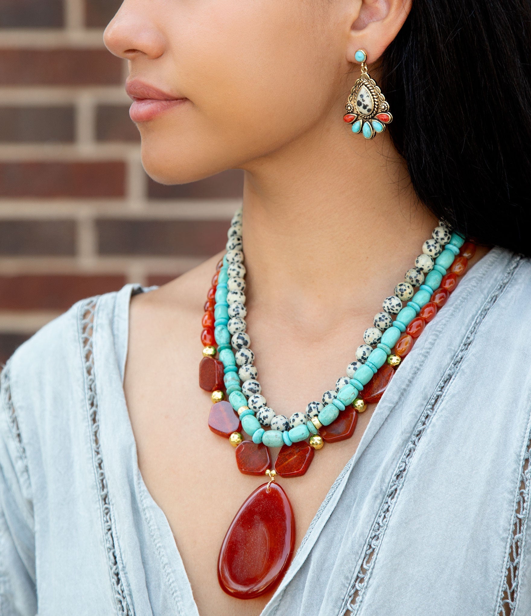Red Carnelian Colorful Golden Pendant Necklace