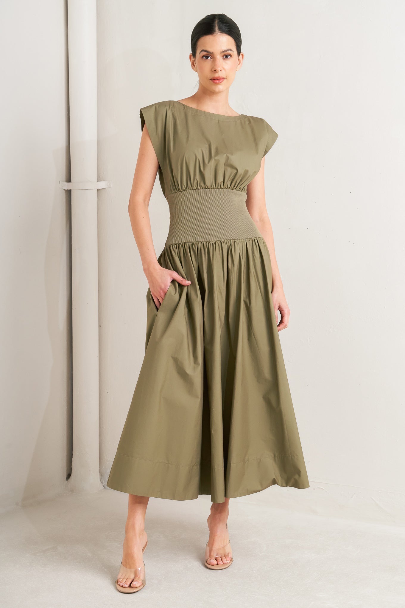 DREAMWEAVER ROMANTIC OLIVE WOVEN MIDI DRESS