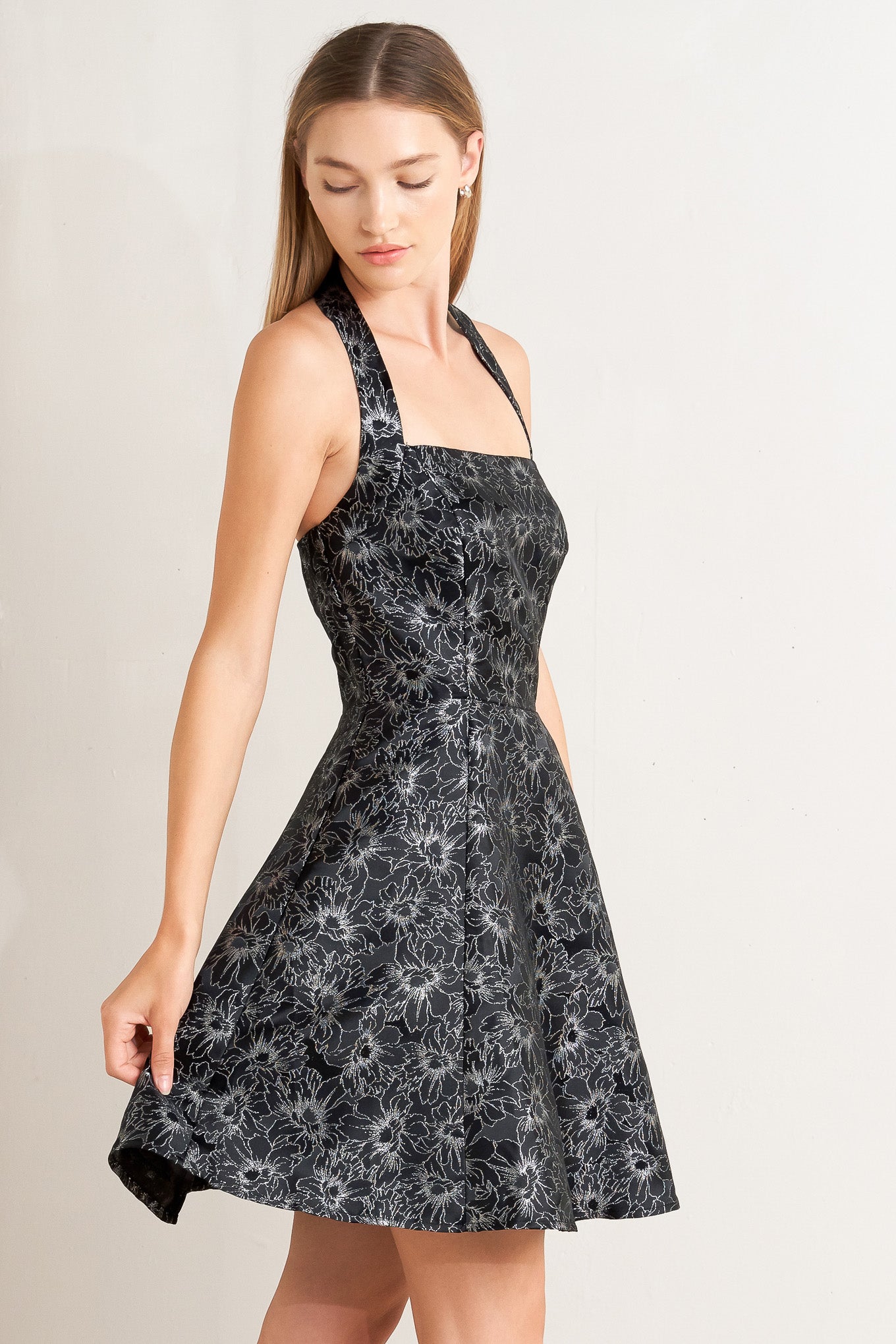 MYSTIC HOUR WOVEN JACQUARD MINI DRESS l FREEMARKET BLACK/SILVER / S MYSTIC HOUR WOVEN JACQUARD MINI DRESS l FREEMARKET BLACK/SILVER / S