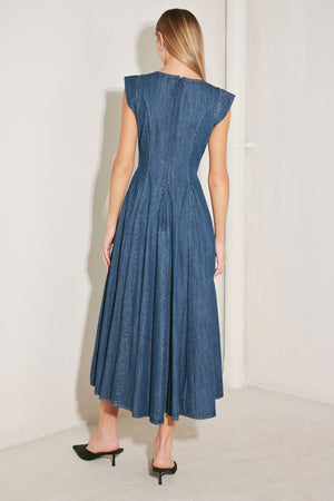 TIMELESS BLUE FORM DENIM MIDI DRESS