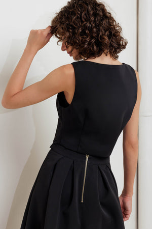 EDGE AFFAIR WOVEN VEST