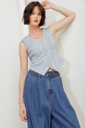 CITY RIVETS KNIT VEST