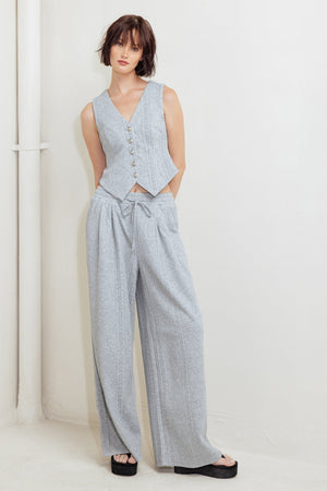 CITY RIVETS KNIT VEST