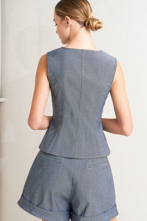 CONFIDENTLY COOL TAILORED WOVEN VEST