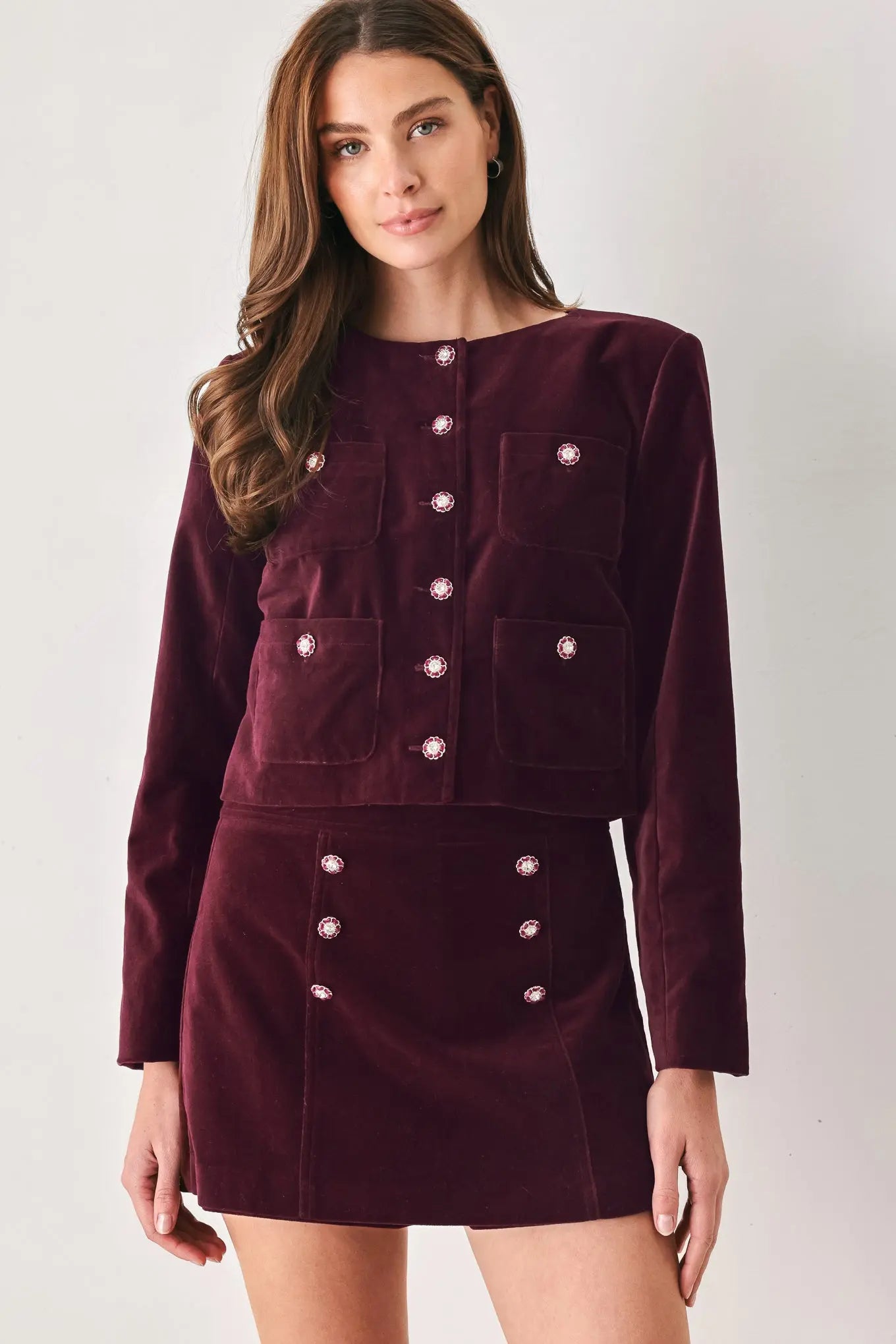 BORDEAUX VELVET BURGUNDY JEWEL-BUTTON CROPPED JACKET