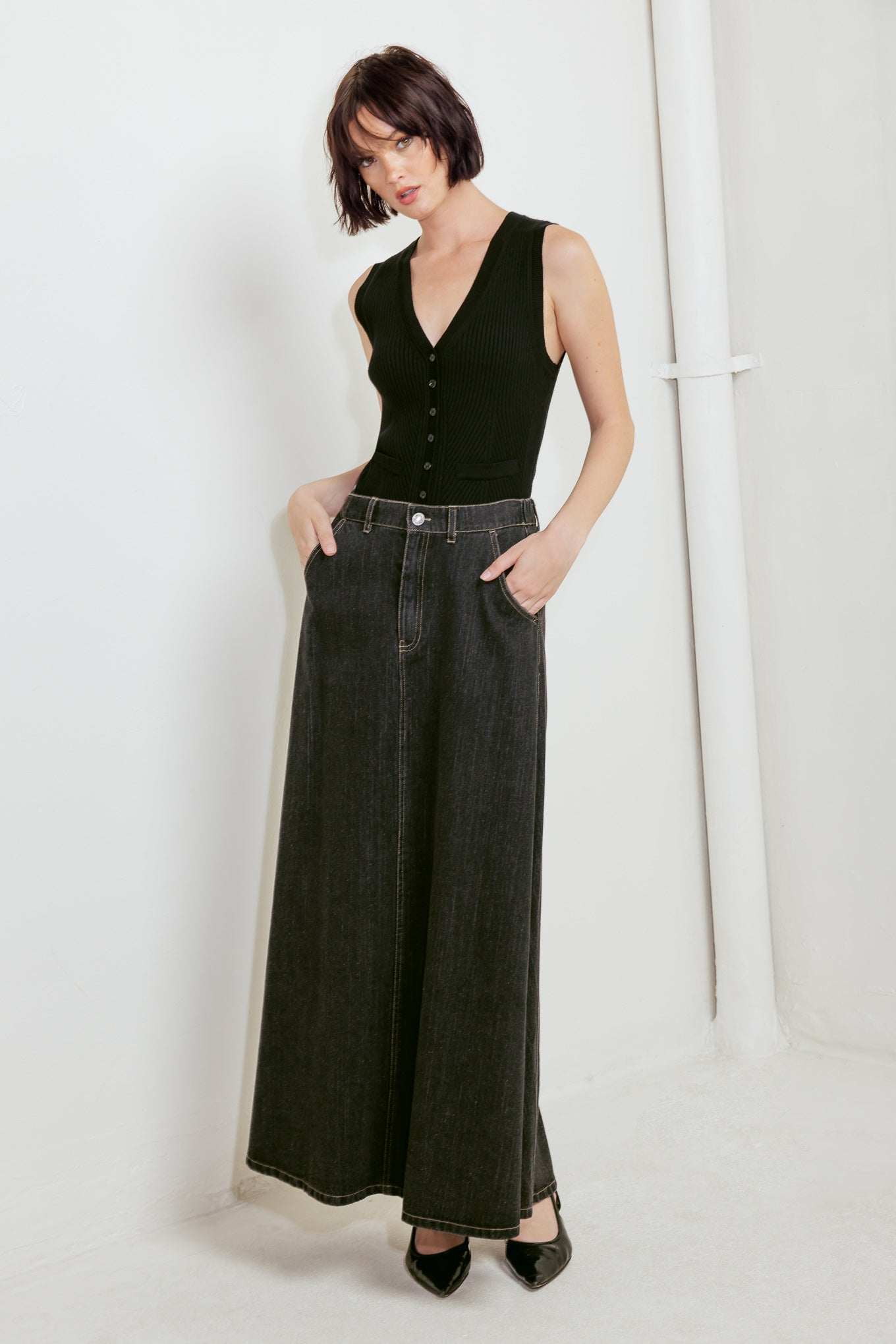 TRADING SECRETS DENIM SKIRT