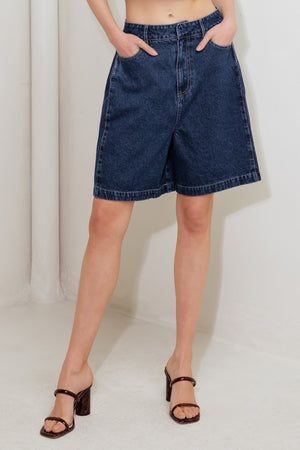 COFFEE PETAL DENIM SHORT