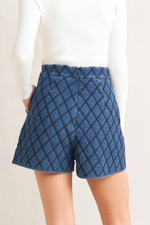 MODERNLUXE QUILTED WOVEN SHORT