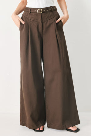 BROWN SUGAR STATEMENT WOVEN PANTS