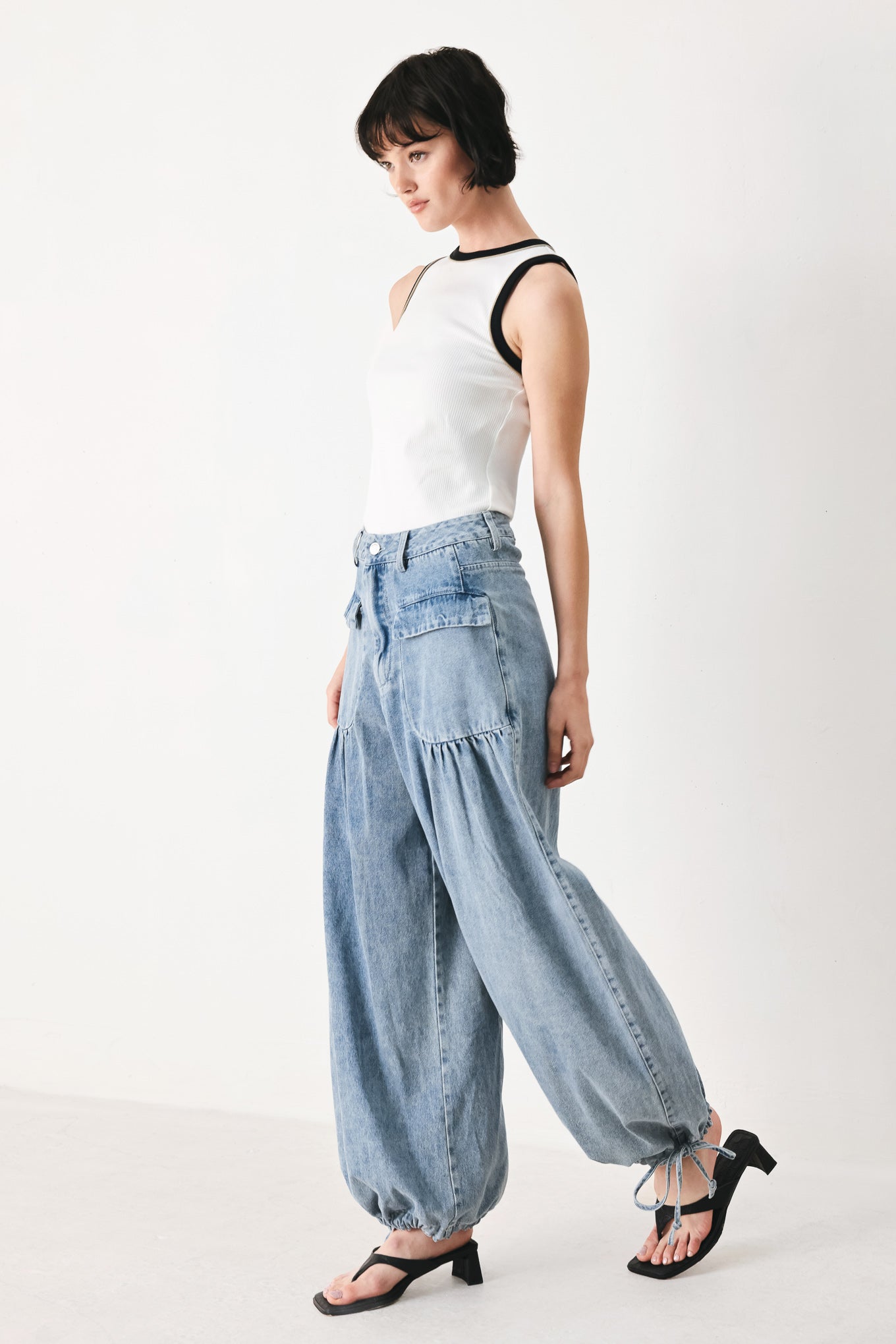 EASY EDGE DENIM PANTS - Knitted Belle Boutique
