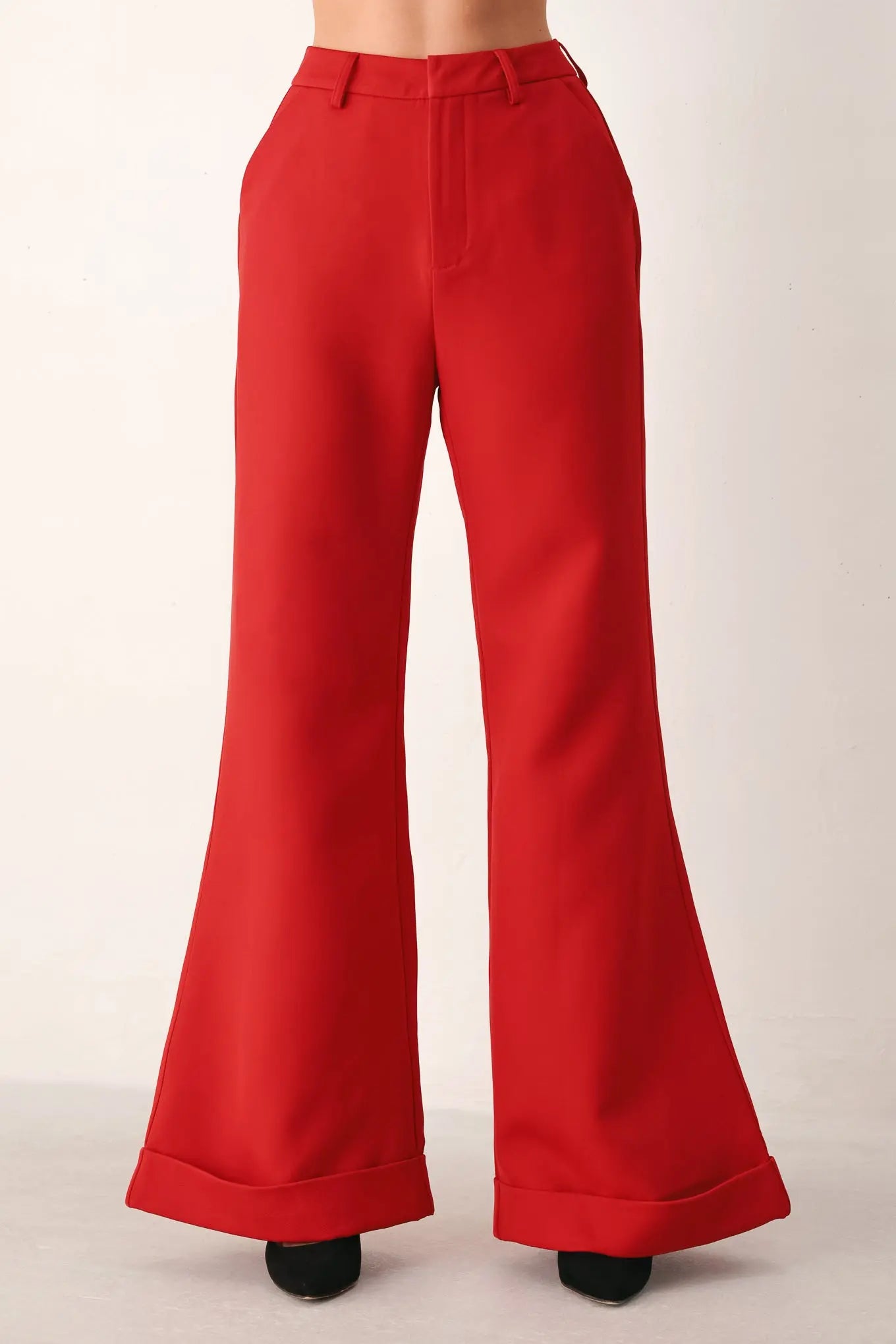 MAKE AN ENTRANCE FLARE PANTS