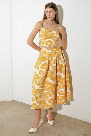 Plain Optimism Woven Crop Top