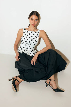 TONAL MOVE WHITE WOVEN TOP