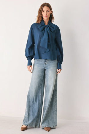 OCEAN INK BOW WOVEN TOP