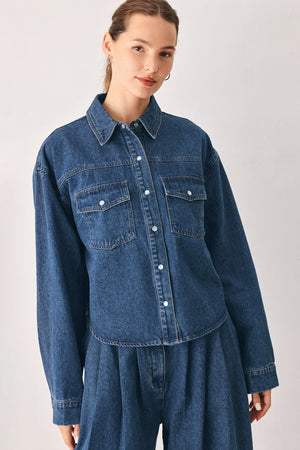 BLUE ECHO PLEATED DENIM JACKET