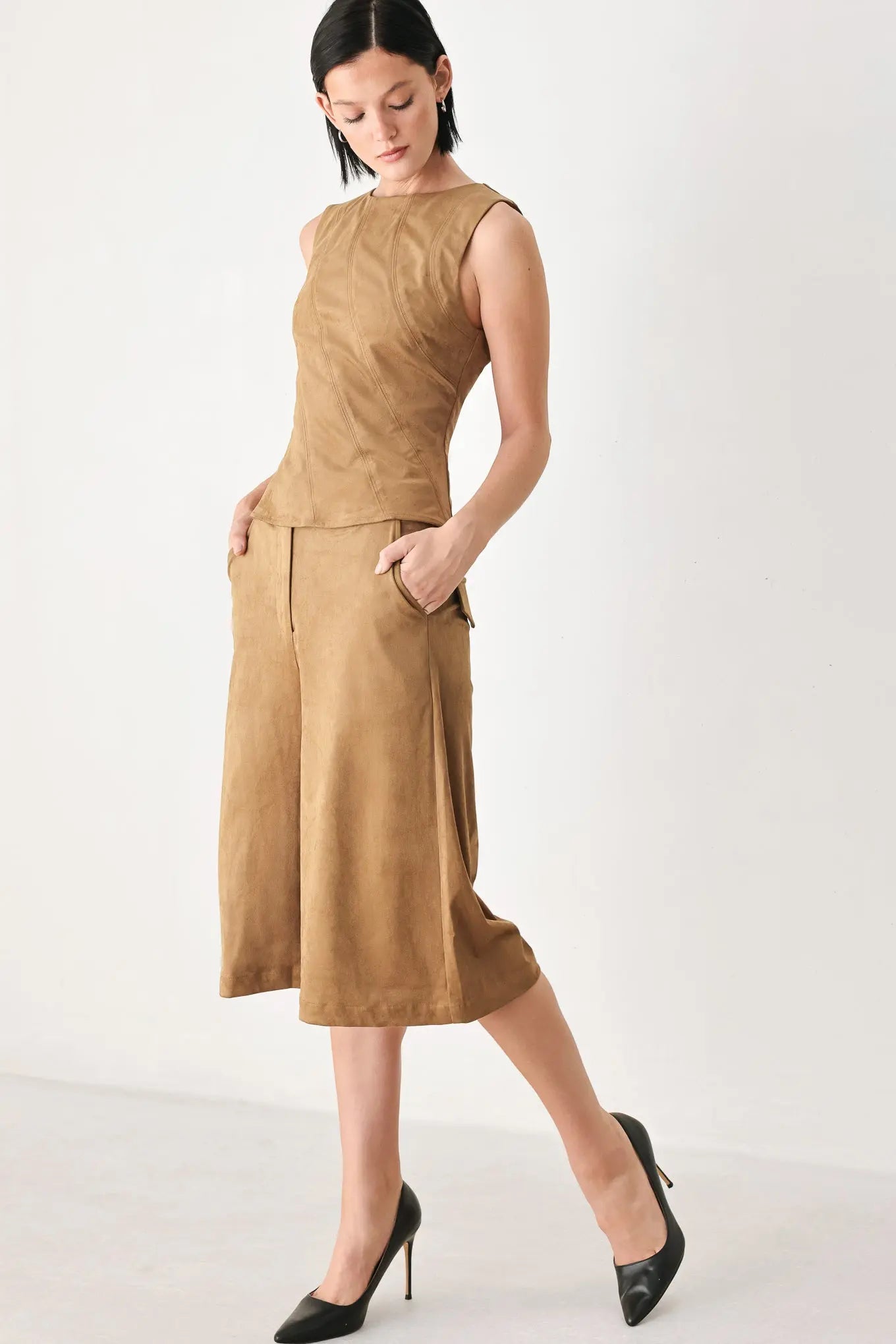 DESERT MOD CAMEL FAUX SUEDE SLEEVELESS TOP
