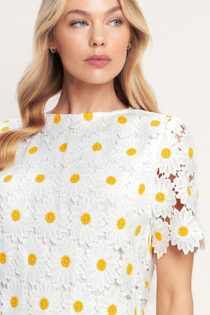 DAISIES AND DAYDREAMS WOVEN LACE MINI DRESS