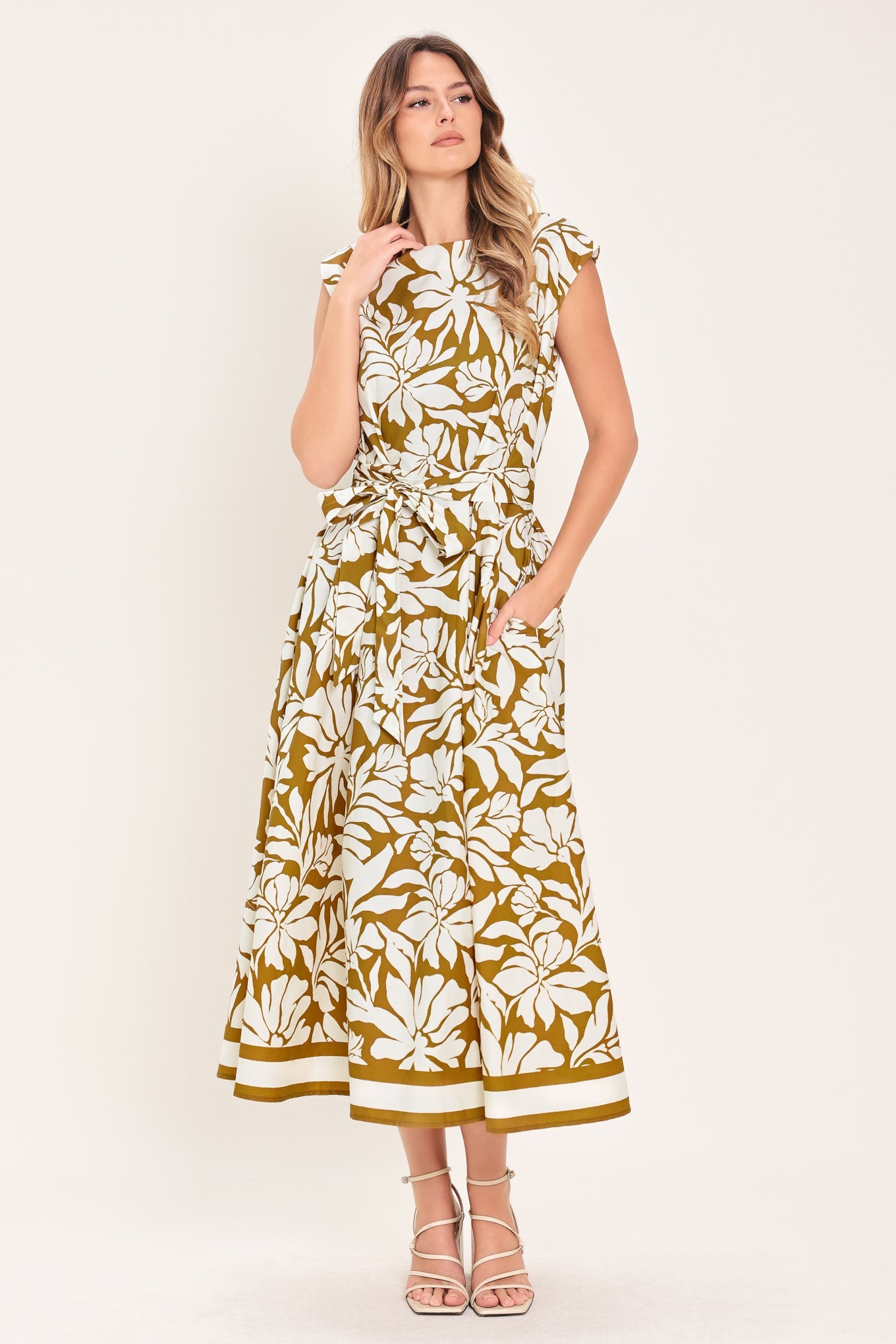 marigold midi dress Marigold Smocked Midi X-Large