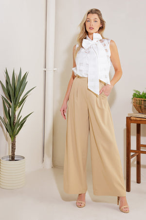How Can It Be Woven Pants