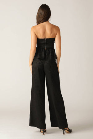 ELEGANT ESSENCE WOVEN PANTS