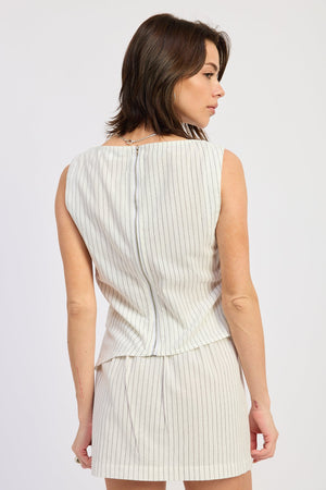 Sleeveless Top With Back Zipper