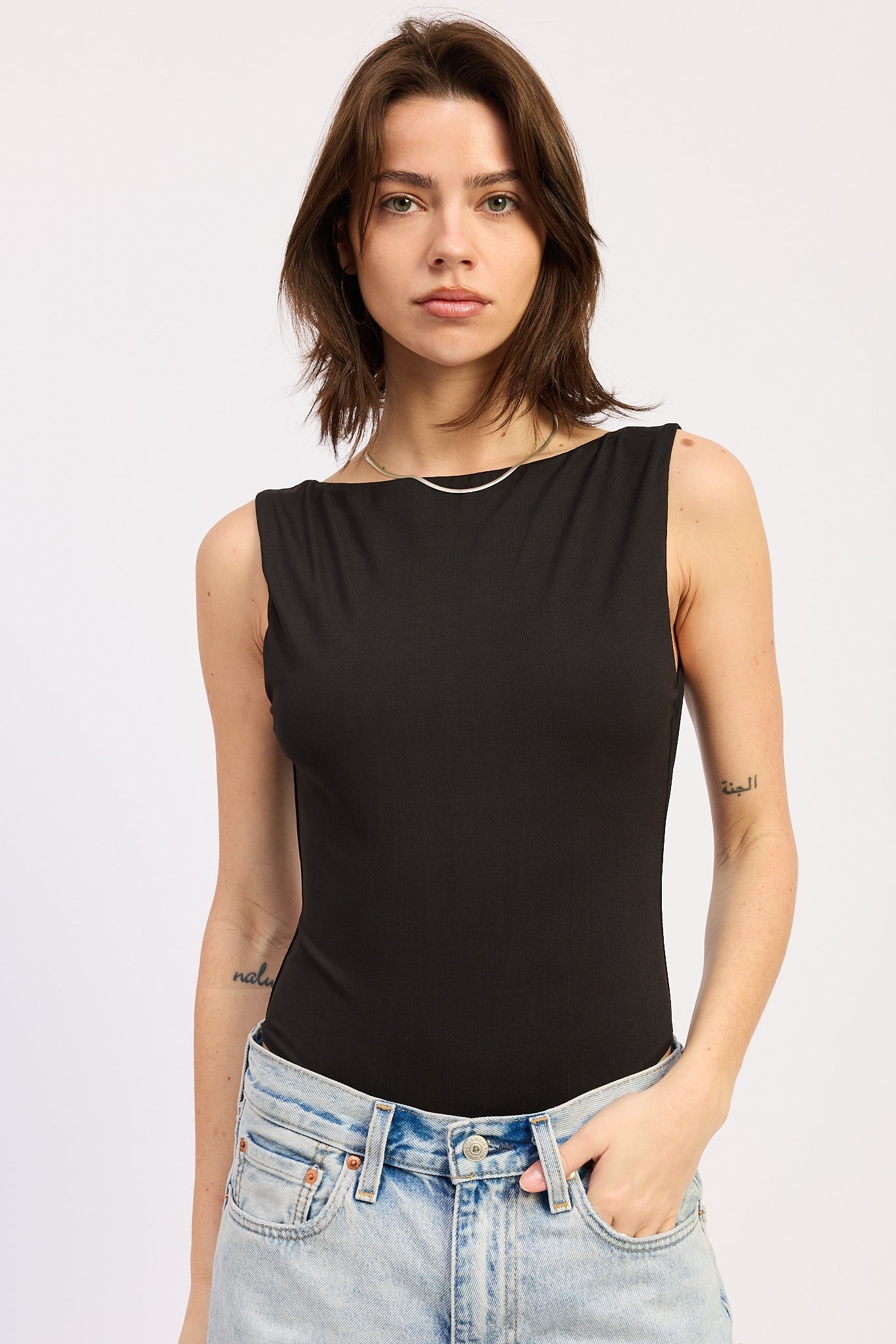 Sleeveless Boat Neck Bodysuit With Back Trim Detail