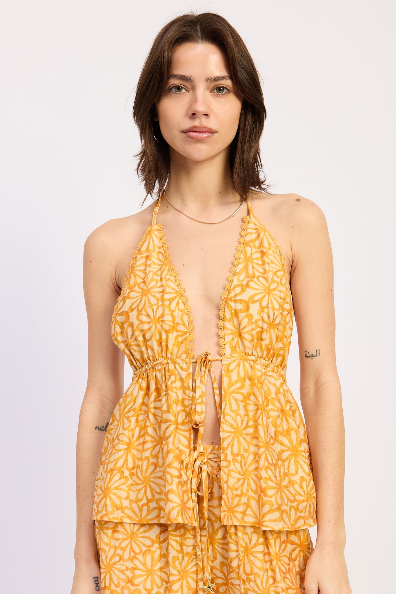 Backless Front Tie Halter Top With Lace Trim