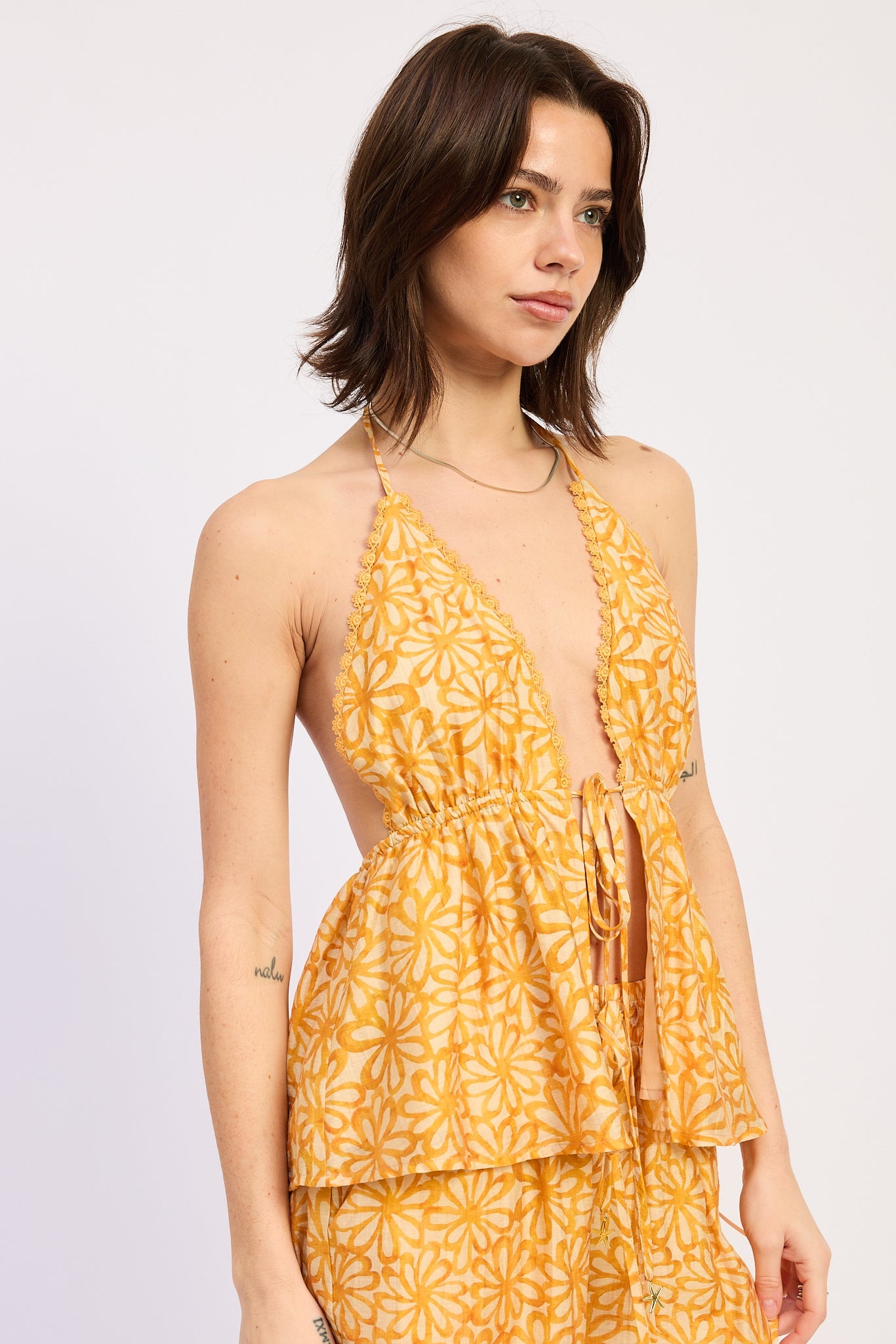 Backless Front Tie Halter Top With Lace Trim