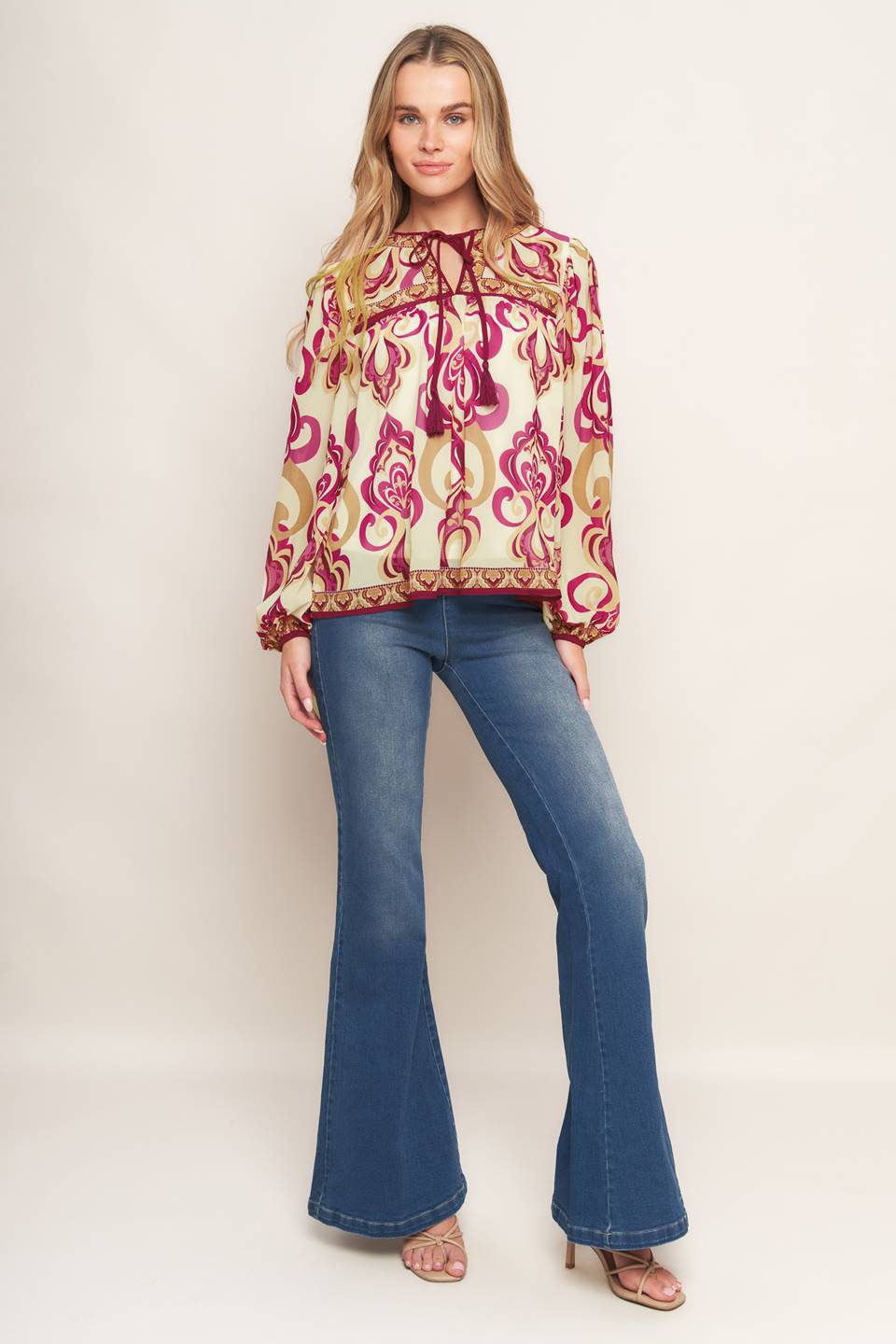 FUSION GROOVE WOVEN TOP