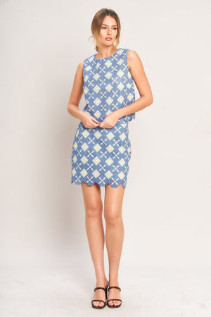 COASTAL WOVEN LACE TOP