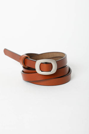 Slim Leather Waist Cincher – Adjustable & Tailored Fit