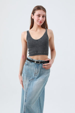 Wild Elegance: Faux Alligator Skin Patterned Leather Belt