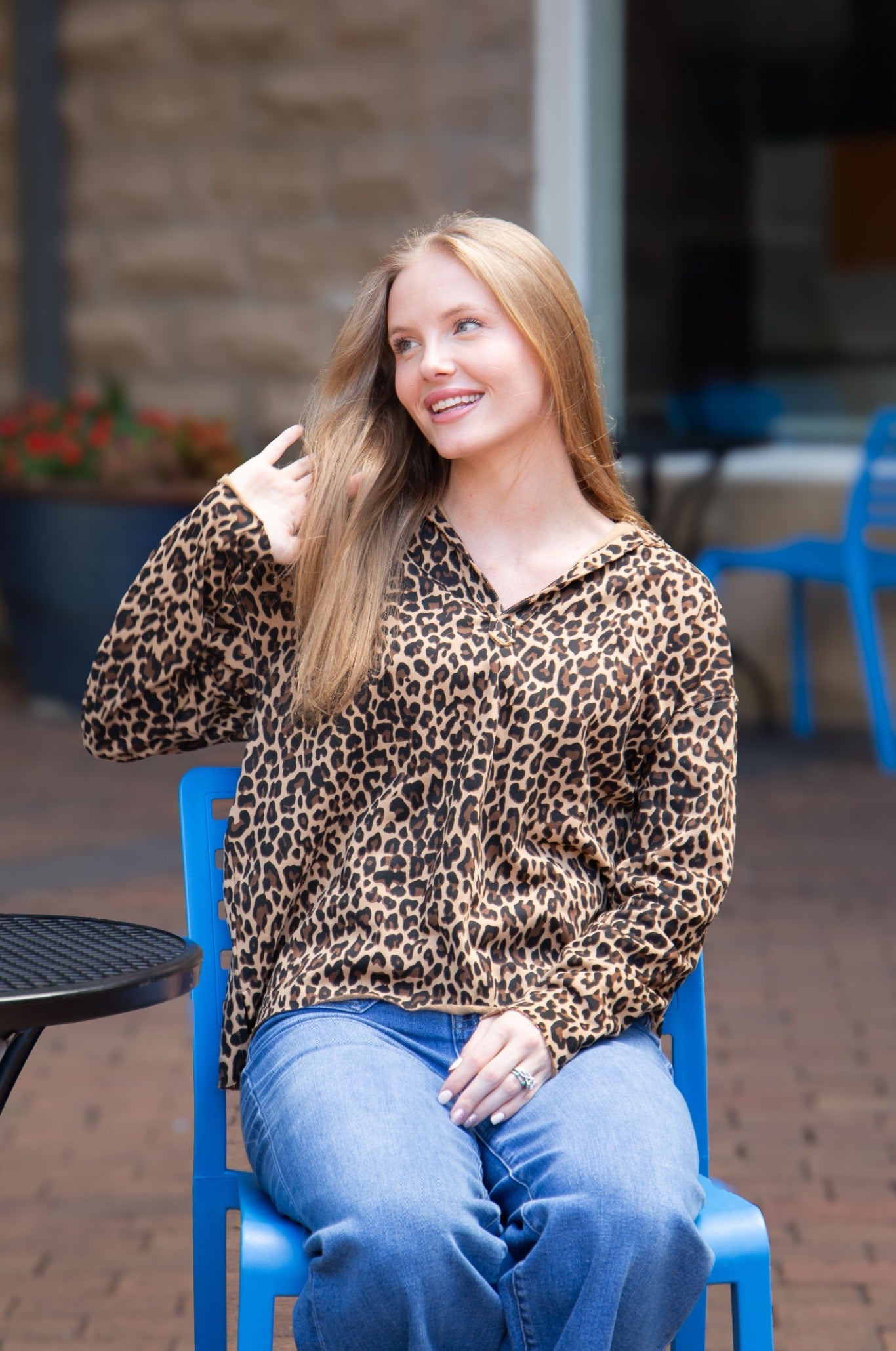 Leopard V-Neck Collared Pullover