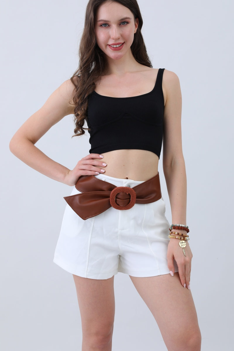 Sleek Faux Leather Belt – Minimalist Trackline Design⚡