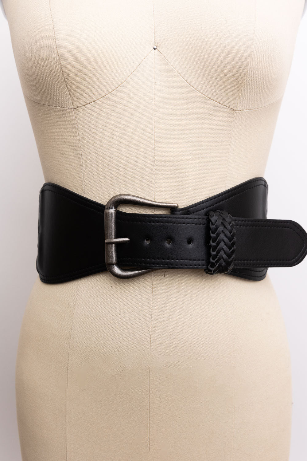 Classic Braided Leather Belt – Wide & Supple Strap
