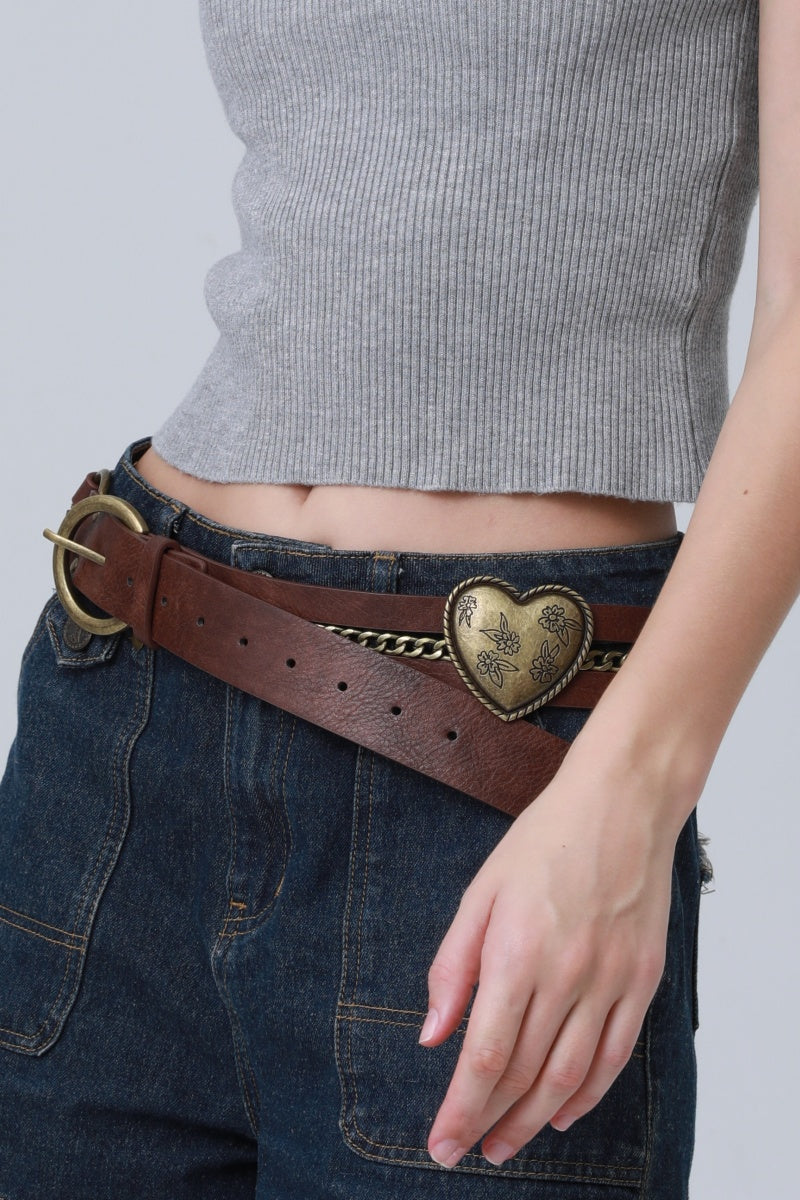 Vintage Western Belt – Faux Leather with Heart & Chain Accent 🤠💖