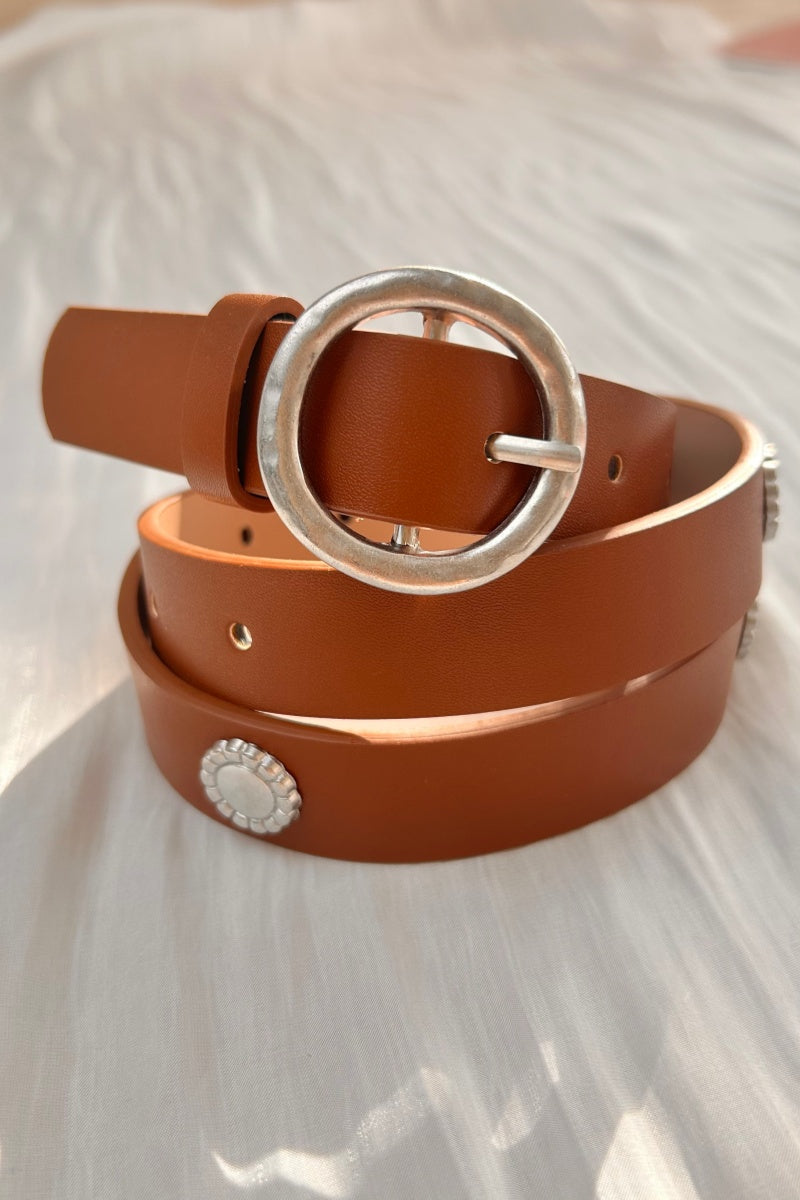 Vintage Western Charm: Cowgirl Belt