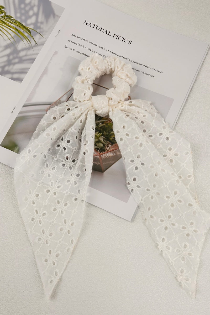 Vintage Charm: Floral Embroidered Cotton Scarf Scrunchie Leto Collection