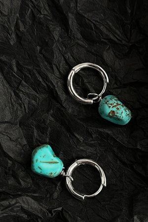 Natural Turquoise Earrings – Irregular Stone Design 💎🌿
