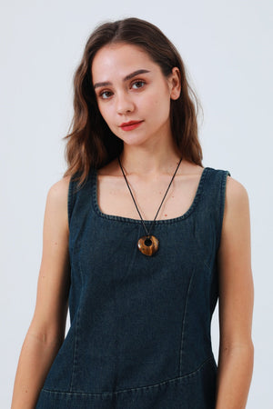 Hollow Heart Gemstone Pendant Necklace for Women – Delicate & Meaningful 💎