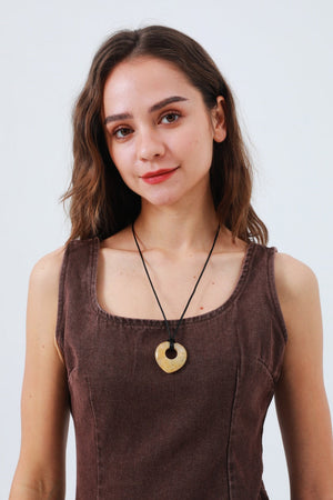 Hollow Heart Gemstone Pendant Necklace for Women – Delicate & Meaningful 💎