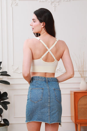 Soft Whisper: Seamless Ribbed Lace Trim Bralette