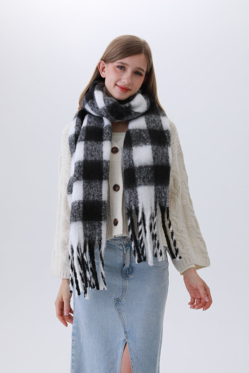 Classic Striped & Checkered Scarf – Timeless Fringe Elegance🧣✨