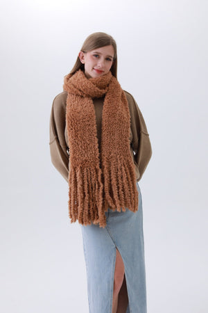 Luxe Bouclé Knit Scarf – Textured Elegance with Fringe❄️✨