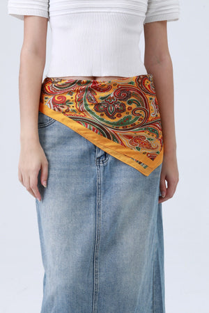 Vintage Paisley Silky Scarf - Timeless Bohemian Accent 🌸🧣