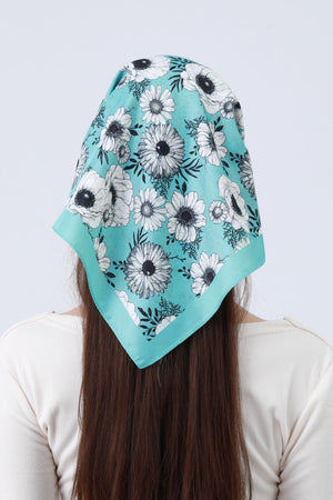 Dual-Tone Gingham Floral Bandana – Reversible Silky Square Scarf 🌸🎀 Leto Collection
